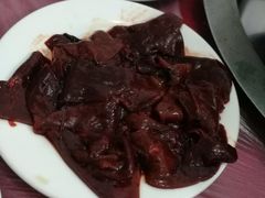 -周老三跷脚牛肉·全牛火锅(非遗传承店)