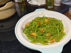 -东口码头·烧鸽子·鱼头泡饼·地方菜(金鹰悦城店)