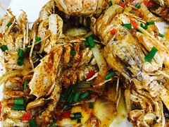 -覃记海鲜美食餐厅