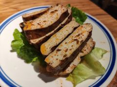 -么肆烤肉(汉街形象店)