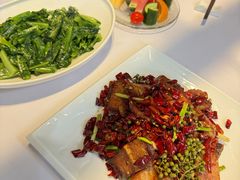 -九尊食上(生态园林酒店)
