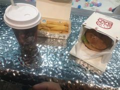 -必胜客(龙湾万达店)