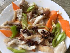 拌肚领-正宗胖子抻面馆(岭东路店)