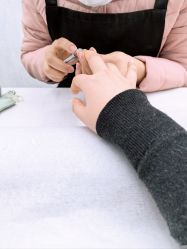 -赢韵美甲美睫瑞士净斑中心
