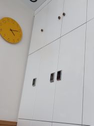 -靓芙泉专研痘痘肌