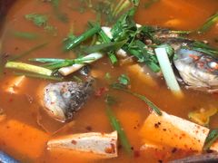 大理白族酸辣鱼-云里小坐·小院里·团建·宴请·下午茶(三圣乡店)