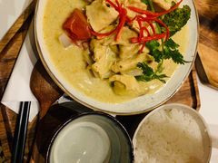 绿咖喱鸡肉套饭-GOGO Plate(成都太古里店)