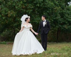 -麦田·婚纱摄影(天河新天地店)
