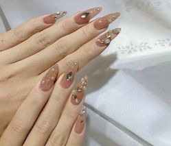 -ZX·美睫设计师汇聚店