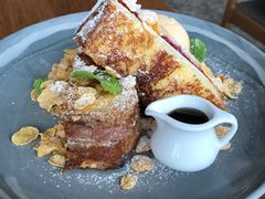 -ROAST coffee & eatery