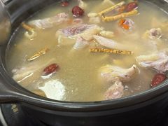 -花苑美食横琴生蚝火锅(拱北粤华路店)