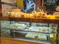 面包甜点陈列柜-BreadTalk面包新语·烘焙蛋糕(东方宝泰广场店)