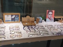 -Trend1881视光·蔡司视觉(领展广场店)