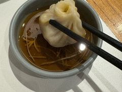 -馋三尺蟹粉小笼(人民广场店)