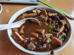 -惠丰门丁肉饼店