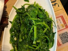 -渝信川菜 · 川味家常菜(财富购物中心店)