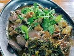 -无名牌猪脚店