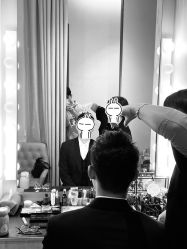 -雪中彩影婚纱摄影·微光艺术中心