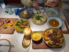 -阿妮叶李(光谷世界城店)