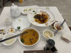 -怡园饭店-餐厅(四望亭店)