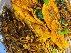 -乐彡炸串·烤苕皮(西单华威约饭街店)