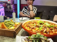 -巴特餐饮6加1音乐餐吧·新疆菜