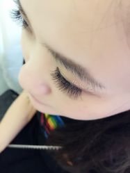 交叉睫毛-Meet Nail 美睫·美甲