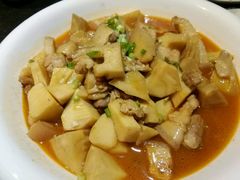 春笋焖小肉-湘与香缘·湖南菜(王府井北京市百货大楼店)