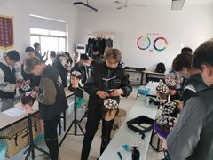 -艺采红鹰职业培训学校