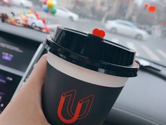 -UNI UNI(环亚凯瑟琳店)