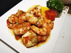 -雍容荟活帝王蟹活龙虾自助(苏宁旗舰店)