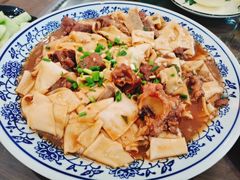 胡羊焖饼-壹阁胡羊焖饼(特色小吃街店)