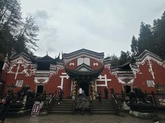 -梭布垭石林景区