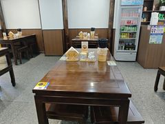 -蟹上黄·蟹黄面·江南糖水(人民广场店)