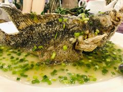 特色葱油飞鱼-岭南海晏楼(东晓南店)