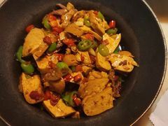 -佬麻雀·新湘菜(珠海金发购物中心店)