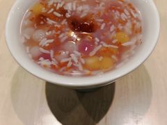 酒酿圆子红豆沙-弄堂小笼包(西青中北永旺购物中心店)