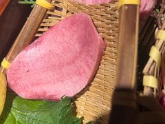 -山川小町·极番烧肉(新地假日广场店)