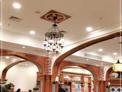 大堂-清真·玛丽亚新疆菜主题餐厅(浙江中路店)