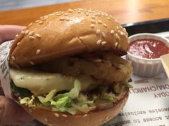 -The Habit Burger Grill 哈比特汉堡(复兴soho店)