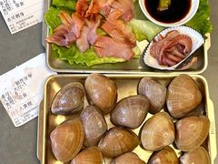 -围炉肉舍•炭烤活鳗•丹东海鲜烤肉(步行街店)