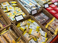 -来伊份(闻喜路三店)
