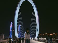 -南京眼步行桥