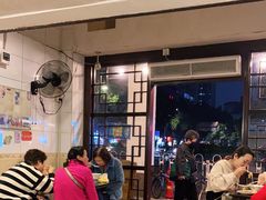 -伍湛记 · 广州老字号(龙津中路店)