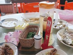 -红月湾海鲜饭店•沙滩海景(双月湾店)