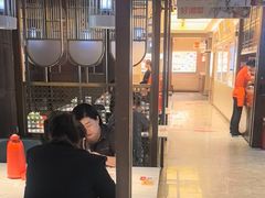 -阿瓦山寨·湘菜现炒·剁椒鱼头王(咸阳总店)