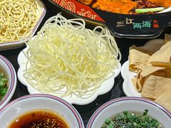 -三江两海老火锅(北京首店)