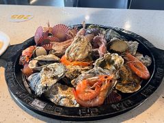 -巧克力渔家.小船海鲜胶东菜(万平口店)