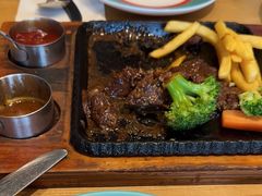 -菲滋意式餐厅(金华银泰城店)