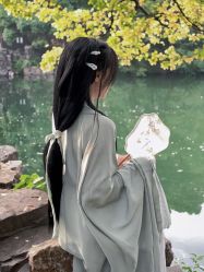 -一揽芳华汉服旗袍体验馆(拙政园店)